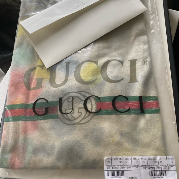 Authentic Gucci Tie-Dye tee *comes with all original tags and box* - Picture 4 of 6
